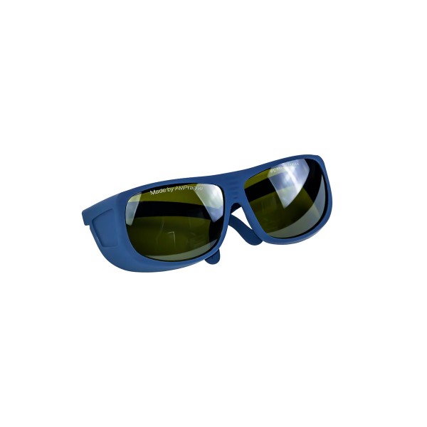 Protective glasses for cosmetologists for photoepilation