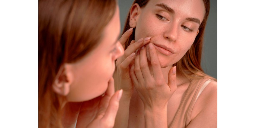 Fractional laser: how it works on deep wrinkles and scars